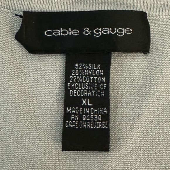 Pearl & Rhinestone Embellished Top in Gray by “Cable & Gauge” - Size XL - Picture 6 of 6